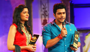 Zee Marathi Awards 2015 Winners Kare Durava Bags Nine Awards Winners of zee cine awards 2016.
