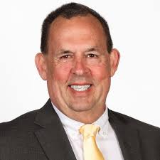 Rutgers College Baseball Coach Speaks to Students