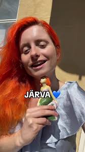 #mermaidsummer på blåa linjen idag! 🧜🏻‍♀️💙🌊 Bodde faktiskt på  Rinkebysvängen för några år sen innan Tiktok 🌞 #järvaveckan #järva #spånga  #agneshustler