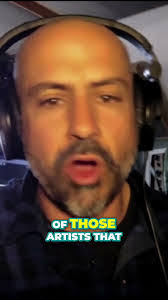 Adam Topol's Instagram, Twitter & Facebook