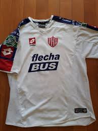Fifa 18 union pinta cuarentena. Union De Santa Fe Away Football Shirt 2005 2006
