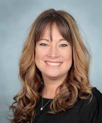 Sara Tipton's Instagram, Twitter & Facebook