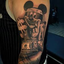 These bumps are either painless or painful. Athletics Rodrigo Galvez Tattoo From Pole Vaulting To Tattooing The Stars The Athlete Rodrigo Galvez Turned His Attention Marca English