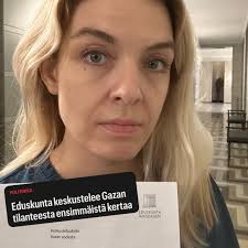 Vihdoin se tapahtuu! Ensi torstaina klo 17 Suomen eduskunta viimein  keskustelee ensimmäistä kertaa Gazan tilanteesta. Gazassa