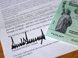 Trump bezeichnete den waffenhandelsvertrag nun als fehlgeleitet und als eingriff in die souveränität der usa. Schecks Von Donald Trump Landen In Osterreich Und Bei Toten Panorama