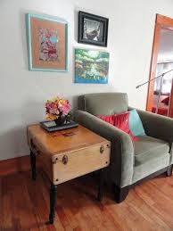 Old suitcases are usually places where we accumulate our stuff, but never put them in sight. True Blue Me You Diys For Creatives Diy Suitcase Table Actually Pretty Easy Tutorial