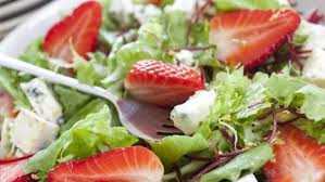 سلطة الجرجير والفراولة Salad Food Fruit Salad