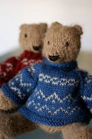 Teddy bear clothes are an exceptional way for you to learn the art of knitting and provide your children with an accessory for their dolls that they are about these knitting patterns online. 8 Cutest Teddy Bears Free Knitting Patterns Blog Nobleknits