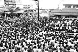 The people power revolution (also known as the edsa revolution, the philippine revolution of 1986, edsa 1986, edsa i and edsa people power) was a series of popular demonstrations in the. An Ageless Encounter Edsa People Power Revolution Remembered