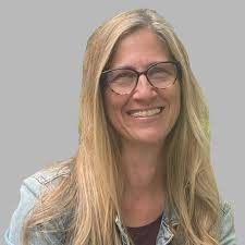 Lisa Lemasters's Instagram, Twitter & Facebook