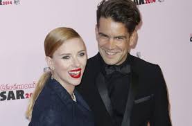 Scarlett johansson reapareció con su hija rose dorothy en los hamptons y sorprendió lo grande y transformada que luce la pequeña a sus 6 años. Scarlett Johansson Kleine Tochter Heisst Rose Panorama Schwarzwalder Bote