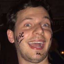 Damien Kirk (@Theldonio)