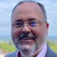 Wade Skinner's Instagram, Twitter & Facebook