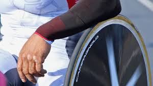 Meine frau ist mit drillingen schwanger. Alessandro Zanardi Beim Handbike Marathon Der Grosse Preis Rbb24