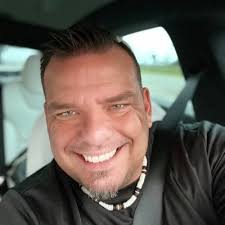 Walker Reynolds (@WalkerDReynolds)