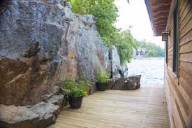 ˙indicates an external site that may not meet accessibility guidelines. Lake George Boat House Rustikal Terrasse Sonstige Von The Dock Doctors Houzz