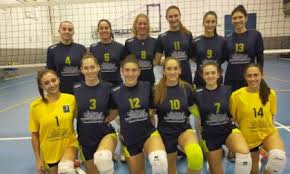 La nazionale di pallavolo femminile del brasile è una squadra sudamericana composta dalle migliori giocatrici di pallavolo del brasile ed è posta sotto l'egida della federazione pallavolistica del brasile Pallavolo Femminile Ultimi Test Precampionato Per Tecnoteam E Clerici Auto Prima Como