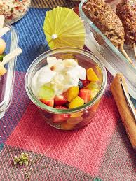 Susser Schichtsalat Ein Tolles Rezept Mit Bild Aus Der Kategorie Dessert 19 Bewertungen O 4 3 Tags Dessert Einfach Rezepte Mit Obst Rezepte Schichtsalat