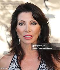 Deborah Jensen's Instagram, Twitter & Facebook