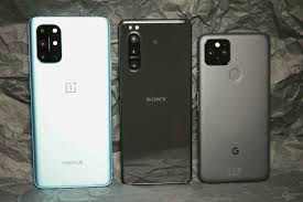 Sony Xperia 5 II im Test - ComputerBase
