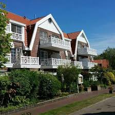 Wer ruhe abseits des hektischen alltags sucht, der ist auf der autofreien fußgängerinsel mit ihrem badestrand, dem gemütlichen inseldorf und der schönen dünenlandschaft genau richtig. Die Besten Hotels Mit Charme Spiekeroog 2021 Mit Preisen Tripadvisor