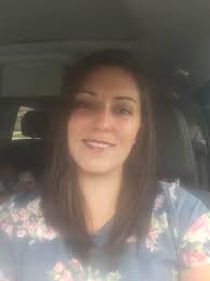 Fresh layered cut with a pink glow 🌸✂️” @hairbyreema 😍😍