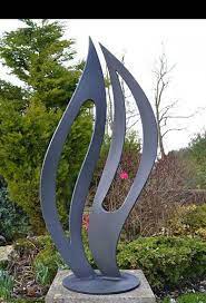 49 Fabulous Backyard Design Ideas On A Budget Metal Sculptures Garden Unique Garden Art Metal Art Sculpture