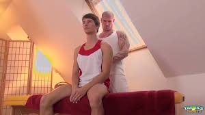 Good massage - Marc Born, Tommy Hunter