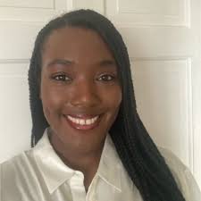 A little pivot never hurt anyone... 😊 I'm excited to share that I've  started a new role as an Influencer Account Manager at Burson! 🎉 It's been  just over 4 weeks, and