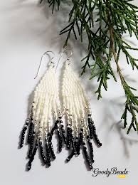 Free beading patterns for earrings. Diy Beaded Frilly Fringe Earrings With Free Pattern Tutorial