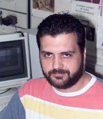 Charla sobre periodismo con Sergio Schneider