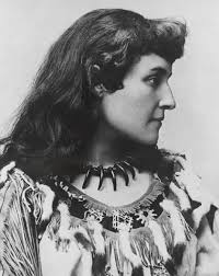 A Famous Canadian Citizen: Pauline Johnson