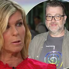 As a political advisor he was involved in two political scandals, lobbygate in 1998, and again in 2009 while draper was editor of. Kate Garraway S Husband Derek Draper Has Been On Icu For 7 Weeks Fighting Coronavirus Chronicle Live