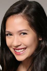 Geneva Locke's Instagram, Twitter & Facebook