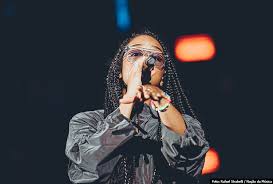 Ty dolla $ign, cordae, lil baby, thundercat, chris brown, yung bleu, dj khaled, bryson tiller, yg release date: H E R Lanca O Seu Aguardado Primeiro Album Back Of My Mind