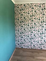 Papier Peint Vert Sauge 4 Murs Papier Peint Graphique Rose Vert 4 Murs Parquet Panaget Chene Bois Flo Papier Peint Papier Peint Vert Papier Peint Graphique