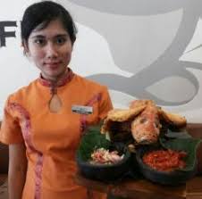 Menu ini gampang dibuat sendiri. Sensasi Ikan Kakap Merah Goreng Kipas Lezatnya Di Sini Pos Belitung
