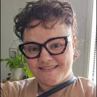 Sharon Asplund's Instagram, Twitter & Facebook