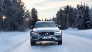 2020 Volvo V60 Cross Country Price Includes Lots Of Standard Equipment Autoblog