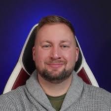 Seth Minton's Instagram, Twitter & Facebook