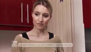 The latest music videos, short movies, tv shows, funny and extreme videos. Le Jour Ou Tout A Bascule Mon Fils Est Amoureux D Une Cougar E2s2 Gif Gfycat