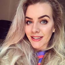 Becky Duff-Tracey (@becky_duff_tracey) • Threads, Say more