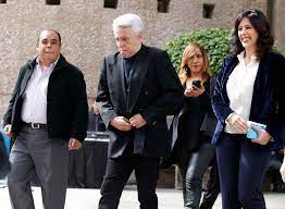 Ve el perfil completo en linkedin y descubre los contactos y empleos de luis emilio en empresas similares. Enrique Guzman Prohibe Usar Su Nombre En Bioserie De Su Hija El Siglo Coahuila