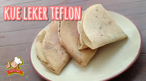 Sama seperti leker sosis, resep kue leker isi cornet dan telur yang lezat ini juga dapat dihidangkan sebagai menu sarapan karena cukup mengenyangkan. Resep Kue Leker Teflon Paling Mudah Anti Gagal Youtube