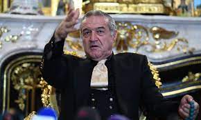 Becali este un cunoscut om de adevărata poveste de viață a lui gigi becali. Fcsb È™i A GÄƒsit Alt FundaÈ™ Central I AÈ™ Sugera Lui Gigi Becali SÄƒ Nu Mai Caute Il Are In Curtea Proprie