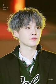 We're so grateful to suga for this glorious remix. Pin By Moarmy On 190115 Bts Seoul Music Awards Suga Bts Suga Yoongi