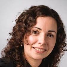 Deirdre Kenny's Instagram, Twitter & Facebook