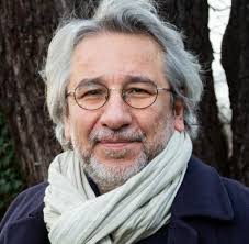 Cumhuriyet gazetesi genel yayın yönetmeni can dündar, alman gazetesi die zeit'e yazar oldu. Can Dundar Welt