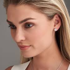 Round Cluster Diamond Stud Earrings In 18K White Gold 0.50ct TW