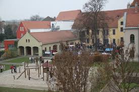 Somit ist in der straße haus st. Weihnachtliches In Den Hofen Weihnachten Hofen Naumburg Saale Myheimat De